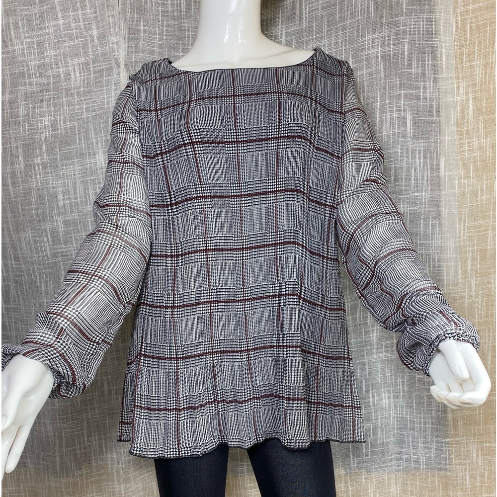 LIKE NEW POINT ZERO WOMEN’S LONG-SLEEVE US SMALL